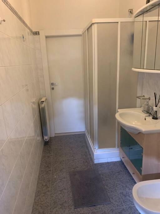 Appartamento Centralissimo Elegante Terni Exterior photo