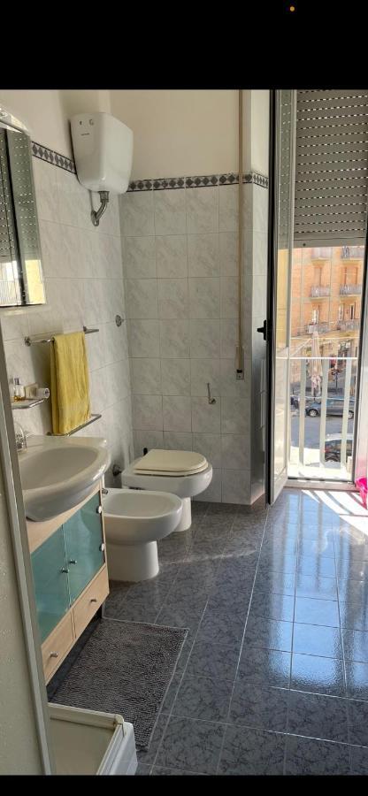 Appartamento Centralissimo Elegante Terni Exterior photo