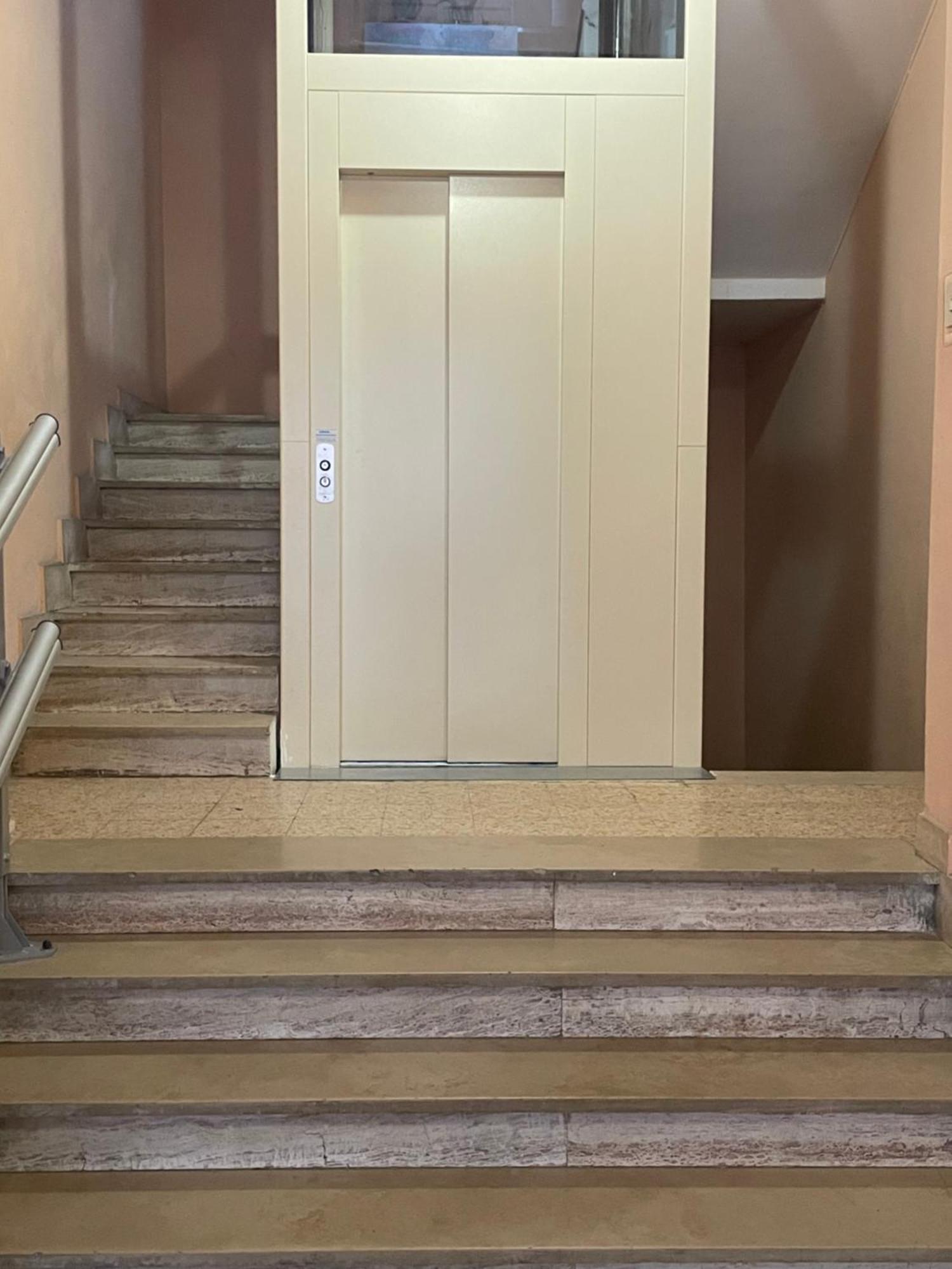 Appartamento Centralissimo Elegante Terni Exterior photo